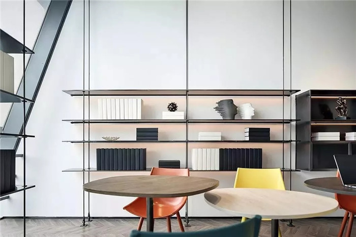簡約干練的知名設(shè)計(jì)公司辦公室休閑區(qū)裝修設(shè)計(jì)實(shí)景圖 簡約干練的知名設(shè)計(jì)公司辦公室休閑區(qū)裝修設(shè)計(jì)實(shí)景圖