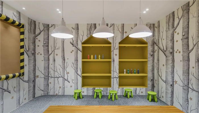 十分藝術(shù)的幼兒美術(shù)教育培訓(xùn)機(jī)構(gòu)教室裝修設(shè)計(jì)案例 十分藝術(shù)的幼兒美術(shù)教育培訓(xùn)機(jī)構(gòu)教室裝修設(shè)計(jì)案例