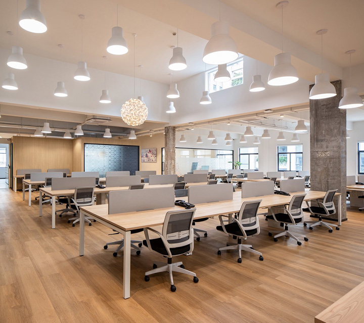 時尚簡歐風傳播咨詢公司敞開辦公區(qū)裝修設計方案 時尚簡歐風傳播咨詢公司敞開辦公區(qū)裝修設計方案