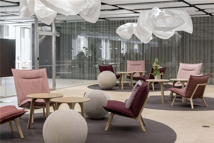 1594866636839894.jpg 1593505969677813.jpg