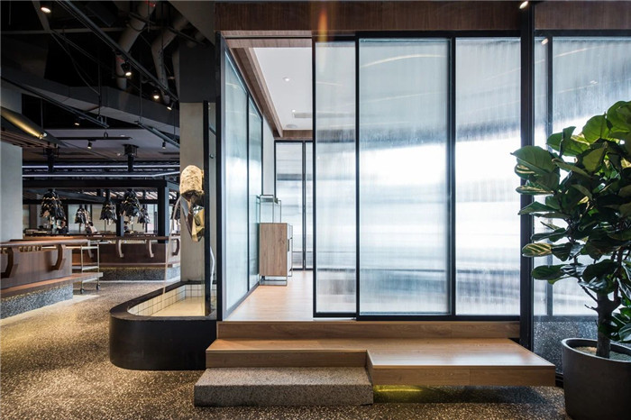 漢陽(yáng)館烤肉大師韓式燒烤餐廳包房隔斷裝修設(shè)計(jì)案例 漢陽(yáng)館烤肉大師韓式燒烤餐廳包房隔斷裝修設(shè)計(jì)案例