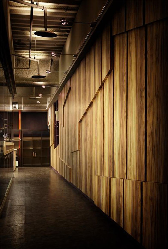 現(xiàn)代古典混搭風(fēng)平面設(shè)計公司辦公室背景墻裝修方案 現(xiàn)代古典混搭風(fēng)平面設(shè)計公司辦公室背景墻裝修方案