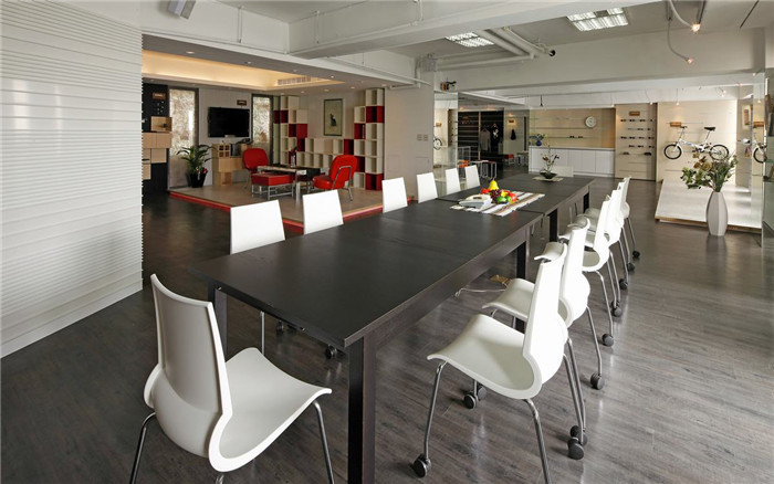 鄭州專業(yè)辦公室裝修公司分享設(shè)計公司辦公室裝修案例 鄭州專業(yè)辦公室裝修公司分享設(shè)計公司辦公室裝修案例