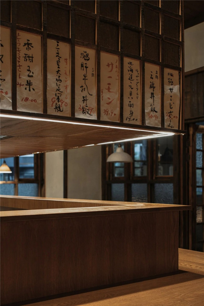 專業(yè)日料設(shè)計(jì)裝修公司推薦鄭州版深夜食堂裝修設(shè)計(jì)方案 專業(yè)日料設(shè)計(jì)裝修公司推薦鄭州版深夜食堂裝修設(shè)計(jì)方案