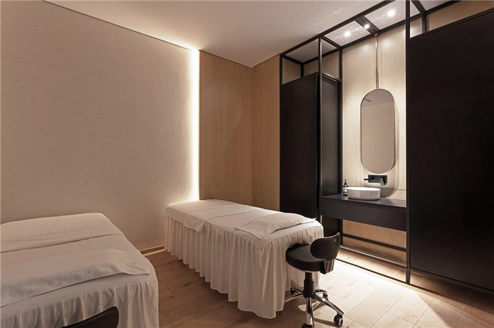 220平小而精美的醫(yī)療美容中心理療室裝修設(shè)計(jì)方案 220平小而精美的醫(yī)療美容中心理療室裝修設(shè)計(jì)方案