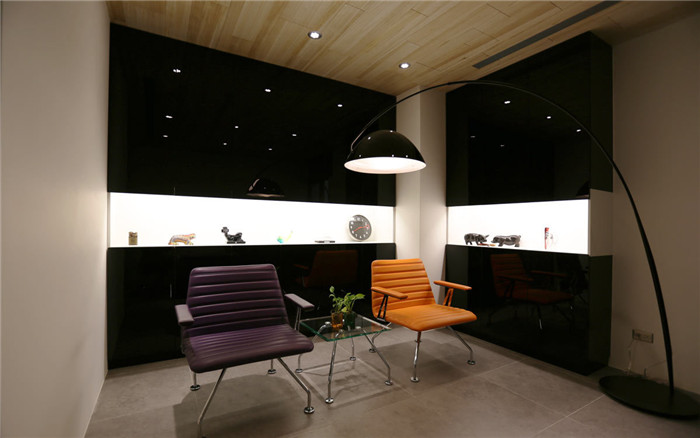 200平簡(jiǎn)約時(shí)尚風(fēng)腳輪制造公司主管辦公室裝修設(shè)計(jì)方案 200平簡(jiǎn)約時(shí)尚風(fēng)腳輪制造公司主管辦公室裝修設(shè)計(jì)方案