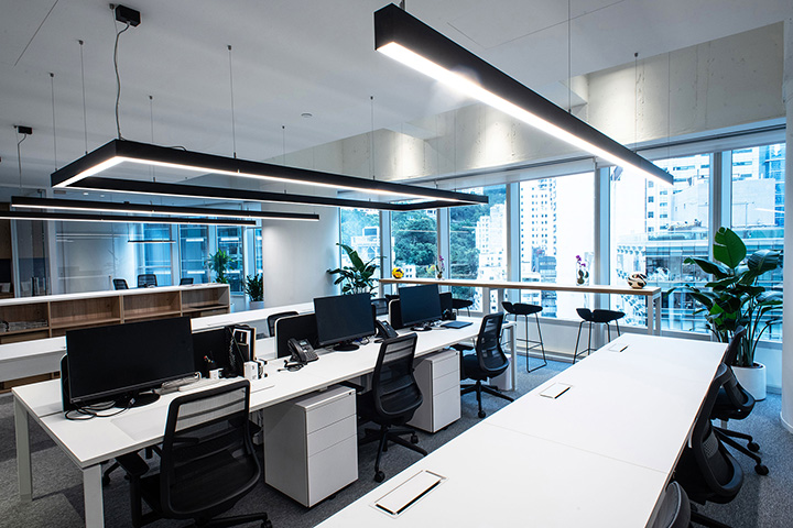 黑白也時尚 尤文圖斯足球俱樂部辦公室辦公區(qū)裝修方案 黑白也時尚 尤文圖斯足球俱樂部辦公室辦公區(qū)裝修方案