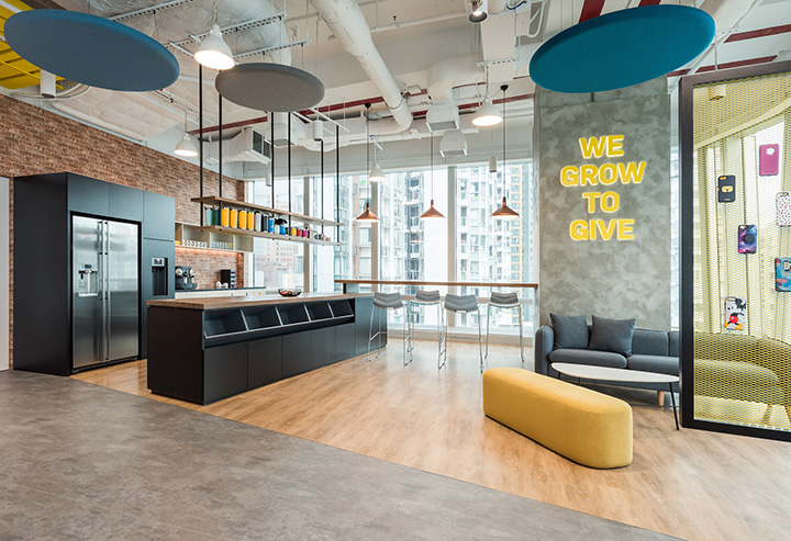 時尚多元化IT公司香港總部辦公室水吧休閑區(qū)裝修設(shè)計方案 時尚多元化IT公司香港總部辦公室水吧休閑區(qū)裝修設(shè)計方案