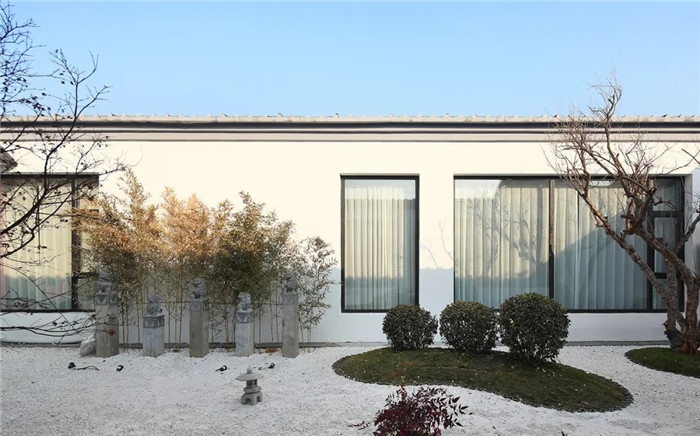 新中式現(xiàn)代混搭風連鎖川菜餐廳庭院景觀裝修設計案例 新中式現(xiàn)代混搭風連鎖川菜餐廳庭院景觀裝修設計案例