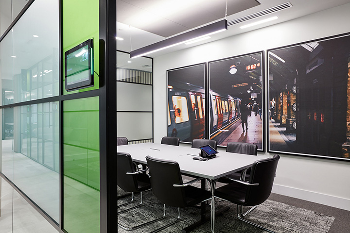 1500平優(yōu)雅高級灰會計事務所辦公室會議室裝修實景圖 1500平優(yōu)雅高級灰會計事務所辦公室會議室裝修實景圖