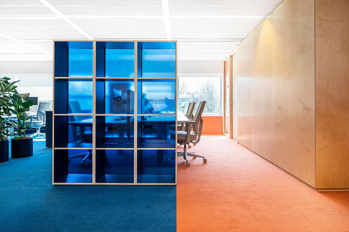 Aidsfonds如彩虹般絢爛的時(shí)尚辦公室裝修設(shè)計(jì)方案 Aidsfonds如彩虹般絢爛的時(shí)尚辦公室裝修設(shè)計(jì)方案