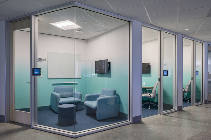 1200平時尚多彩醫(yī)療科技公司辦公室隔斷裝修設(shè)計案例 1200平時尚多彩醫(yī)療科技公司辦公室隔斷裝修設(shè)計案例