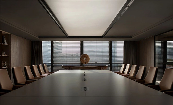 東方美學(xué)辦公設(shè)計(jì) 矩陣縱橫深圳總部辦公室會(huì)議室裝修設(shè)計(jì)實(shí)景圖 東方美學(xué)辦公設(shè)計(jì) 矩陣縱橫深圳總部辦公室會(huì)議室裝修設(shè)計(jì)實(shí)景圖