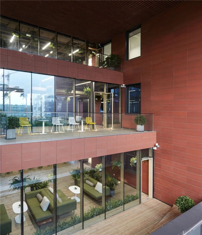 vivo手機北京研發(fā)中心獨棟辦公樓花園露臺裝修設(shè)計方案 vivo手機北京研發(fā)中心獨棟辦公樓花園露臺裝修設(shè)計方案