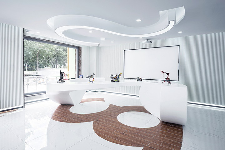 高思STEAM機器人編程教育展廳裝修設(shè)計方案