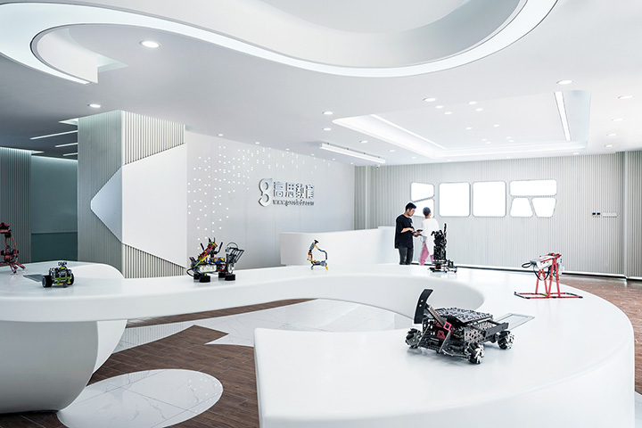 高思STEAM機器人編程教育展廳裝修設(shè)計實景圖