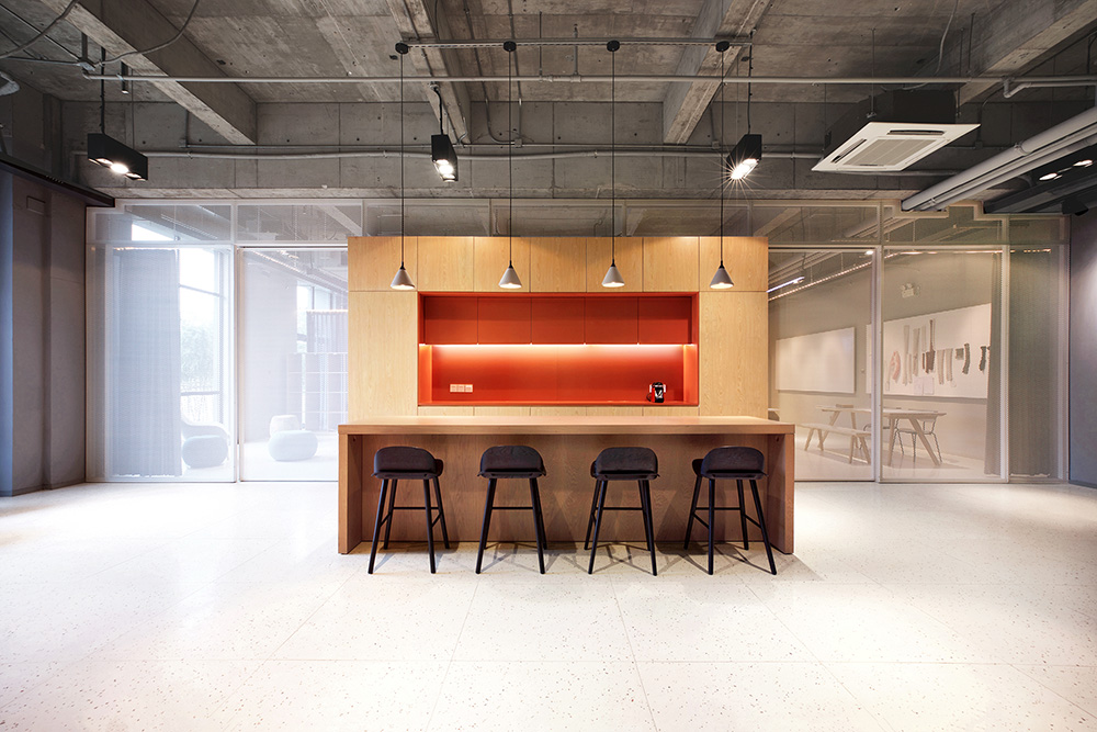 400平極簡工業(yè)風(fēng)圣東尼研究中心&辦公裝修設(shè)計(jì)方案 400平極簡工業(yè)風(fēng)圣東尼研究中心&辦公裝修設(shè)計(jì)方案