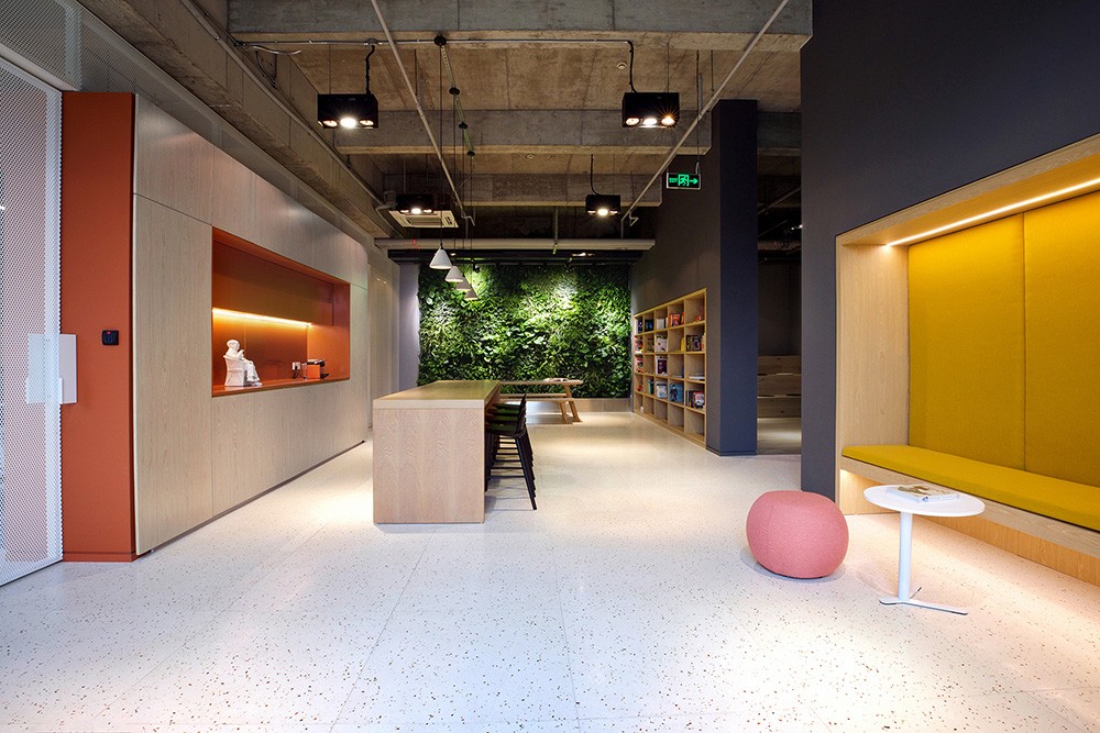 400平極簡工業(yè)風(fēng)圣東尼研究中心&辦公裝修設(shè)計(jì)方案 400平極簡工業(yè)風(fēng)圣東尼研究中心&辦公裝修設(shè)計(jì)方案