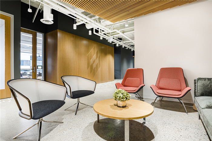 1000平時(shí)尚大氣的管理咨詢公司辦公室洽談區(qū)改造裝修案例 1000平時(shí)尚大氣的管理咨詢公司辦公室洽談區(qū)改造裝修案例