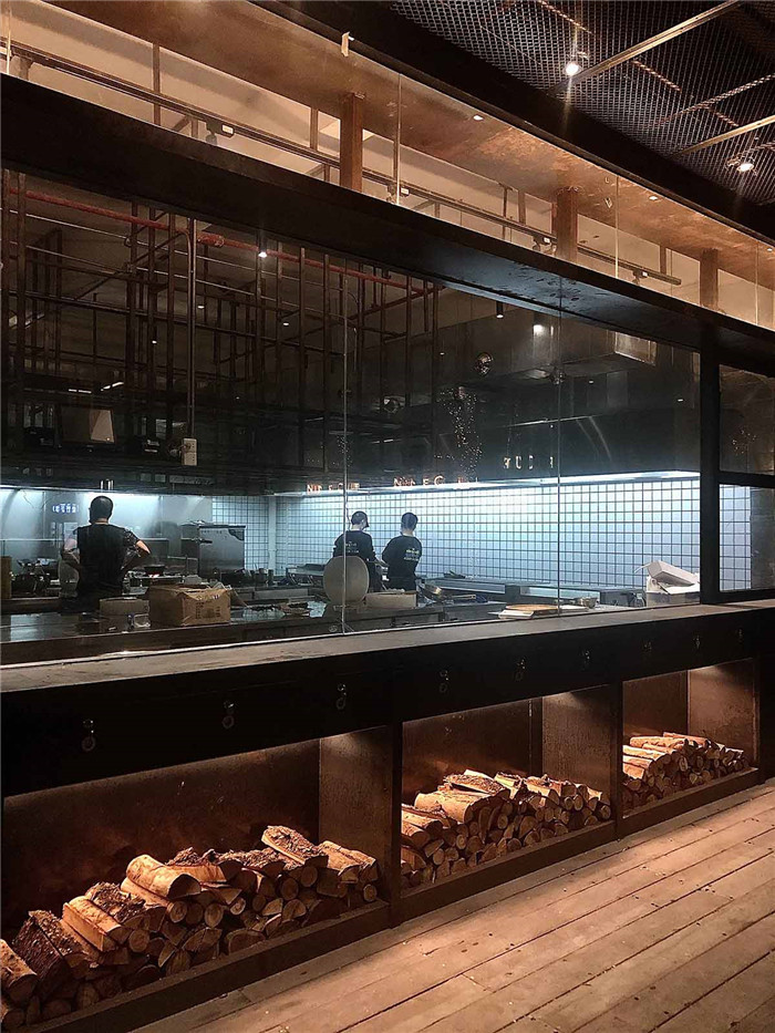 音樂+啤酒+燒烤一站式特色燒烤餐廳明檔裝修設(shè)計方案 音樂+啤酒+燒烤一站式特色燒烤餐廳明檔裝修設(shè)計方案