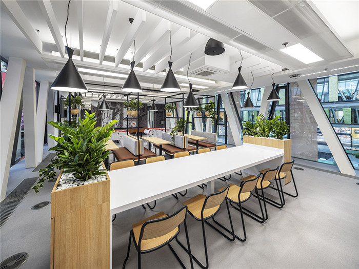 美國(guó)閃存制造科技公司可持續(xù)環(huán)保辦公裝修設(shè)計(jì)方案