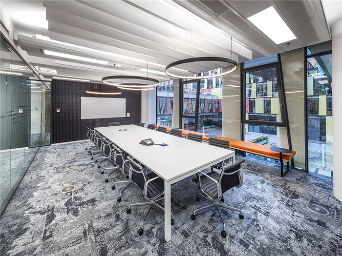 美國(guó)閃存制造科技公司可持續(xù)環(huán)保辦公裝修設(shè)計(jì)方案