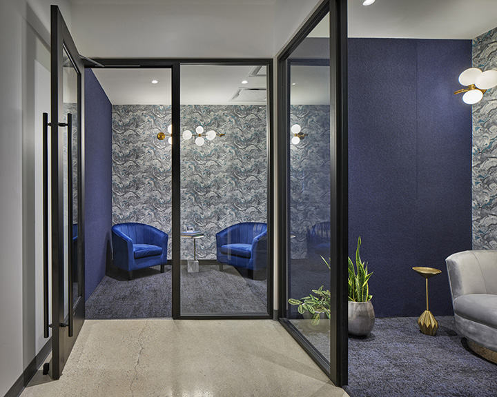 洽談室裝修設計-河南辦公室裝修公司分享劇院主題聯合辦公設計方案 洽談室裝修設計-河南辦公室裝修公司分享劇院主題聯合辦公設計方案