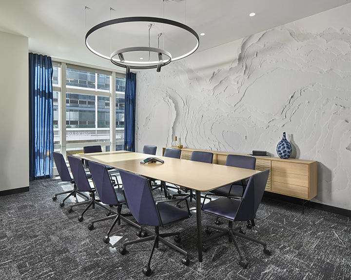 會議室裝修設計圖-河南辦公室裝修公司分享劇院主題聯合辦公設計方案 會議室裝修設計圖-河南辦公室裝修公司分享劇院主題聯合辦公設計方案