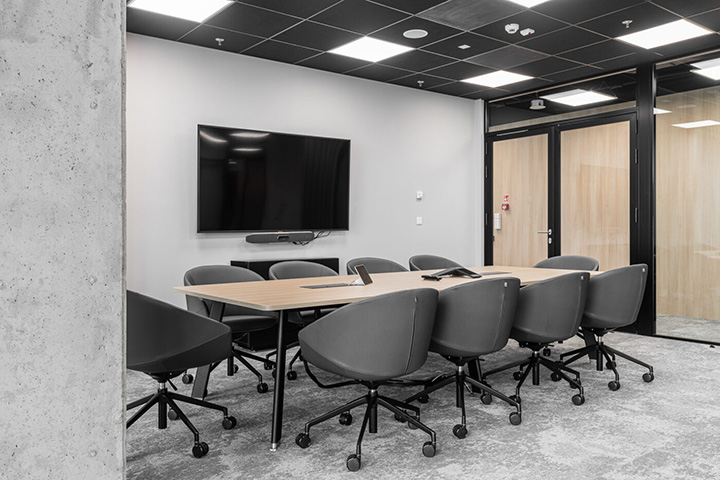 10人會(huì)議室裝修設(shè)計(jì)-靈活度極高的開(kāi)放式制造公司辦公室裝修設(shè)計(jì)方案 10人會(huì)議室裝修設(shè)計(jì)-靈活度極高的開(kāi)放式制造公司辦公室裝修設(shè)計(jì)方案