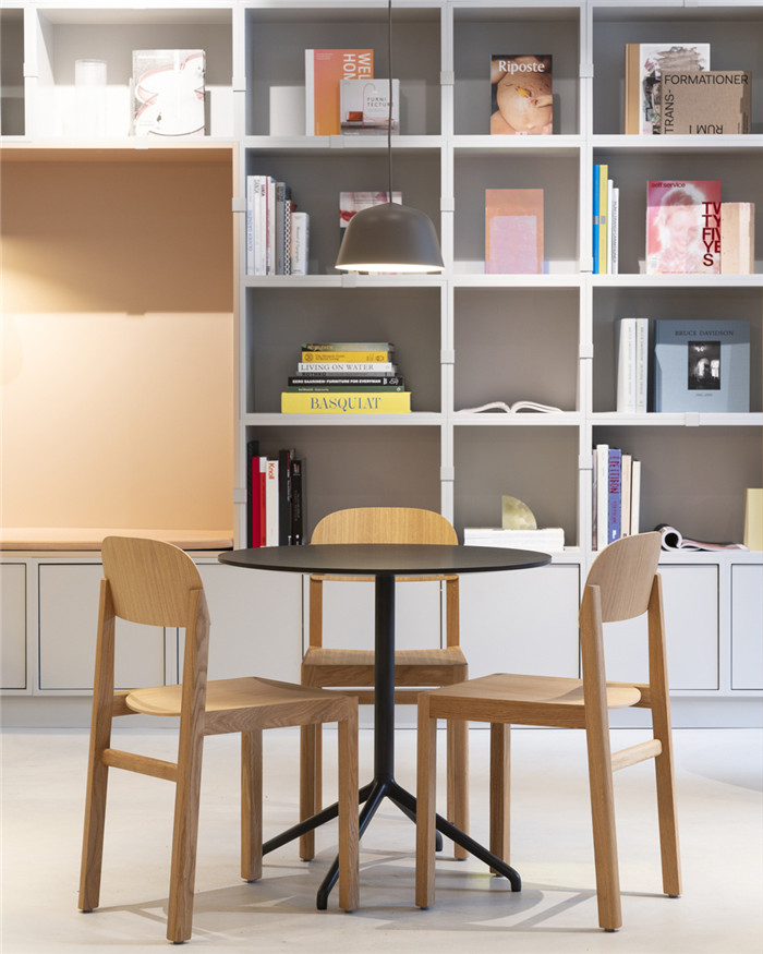 北歐風(fēng)辦公設(shè)計-1400平清新北歐風(fēng)家具公司辦公兼展廳裝修設(shè)計案例 北歐風(fēng)辦公設(shè)計-1400平清新北歐風(fēng)家具公司辦公兼展廳裝修設(shè)計案例