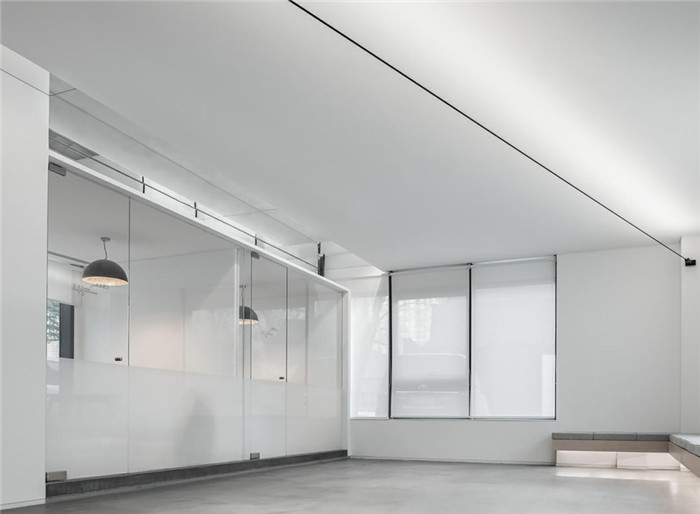 辦公樓空間隔斷設(shè)計(jì)-超藝術(shù)的國內(nèi)知名經(jīng)紀(jì)影視公司辦公樓裝修設(shè)計(jì)方案 辦公樓空間隔斷設(shè)計(jì)-超藝術(shù)的國內(nèi)知名經(jīng)紀(jì)影視公司辦公樓裝修設(shè)計(jì)方案