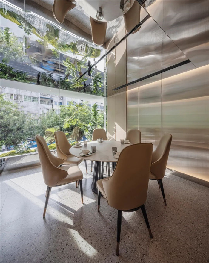 餐廳包房裝修設計-餐廳引導吧臺裝修設計-鄭州宏鈺堂分享綠色現(xiàn)代風港式茶餐廳裝修設計方案 餐廳包房裝修設計-餐廳引導吧臺裝修設計-鄭州宏鈺堂分享綠色現(xiàn)代風港式茶餐廳裝修設計方案