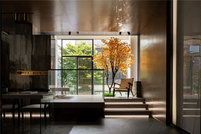 瓷磚展示區(qū)裝修設(shè)計(jì)-現(xiàn)代藝術(shù)風(fēng)高端意大利瓷磚展廳兼辦公裝修實(shí)景圖 瓷磚展示區(qū)裝修設(shè)計(jì)-現(xiàn)代藝術(shù)風(fēng)高端意大利瓷磚展廳兼辦公裝修實(shí)景圖