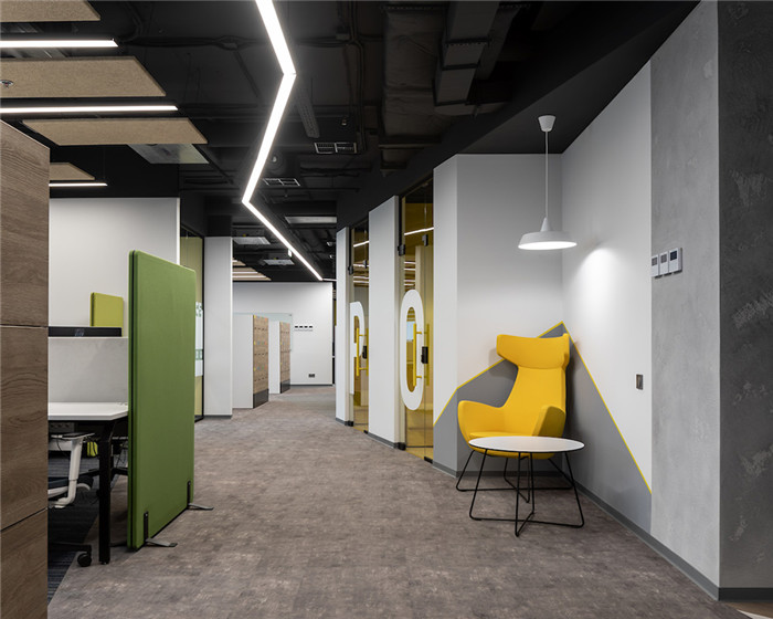 走廊裝修設(shè)計-高端寫字樓4000平IT公司活力辦公室裝修方案 走廊裝修設(shè)計-高端寫字樓4000平IT公司活力辦公室裝修方案