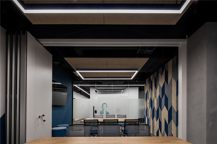 高端寫字樓4000平IT公司活力辦公室裝修方案 高端寫字樓4000平IT公司活力辦公室裝修方案