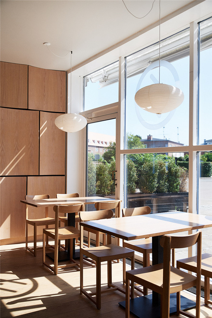 北歐風(fēng)與日本文化混搭風(fēng)連鎖日式餐廳裝修案例 北歐風(fēng)與日本文化混搭風(fēng)連鎖日式餐廳裝修案例