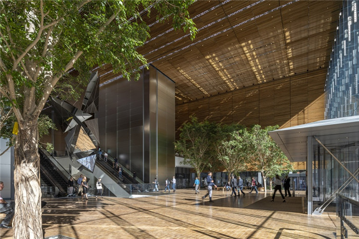 美國康卡斯特技術(shù)中心高端寫字樓裝修設(shè)計(jì)方案 美國康卡斯特技術(shù)中心高端寫字樓裝修設(shè)計(jì)方案