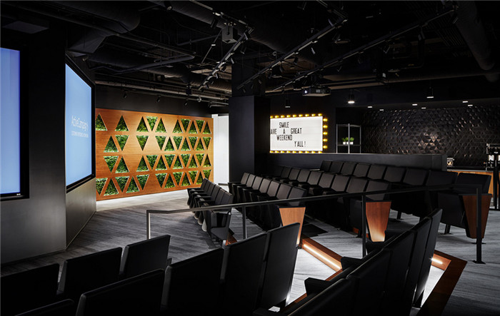 多功能培訓(xùn)室裝修-高端奢華風(fēng)科技公司總部辦公樓擴(kuò)張改造裝修案例 多功能培訓(xùn)室裝修-高端奢華風(fēng)科技公司總部辦公樓擴(kuò)張改造裝修案例