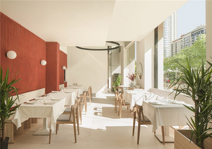 鄭州餐廳裝修公司分享清新明亮小型餐廳裝修案例 鄭州餐廳裝修公司分享清新明亮小型餐廳裝修案例