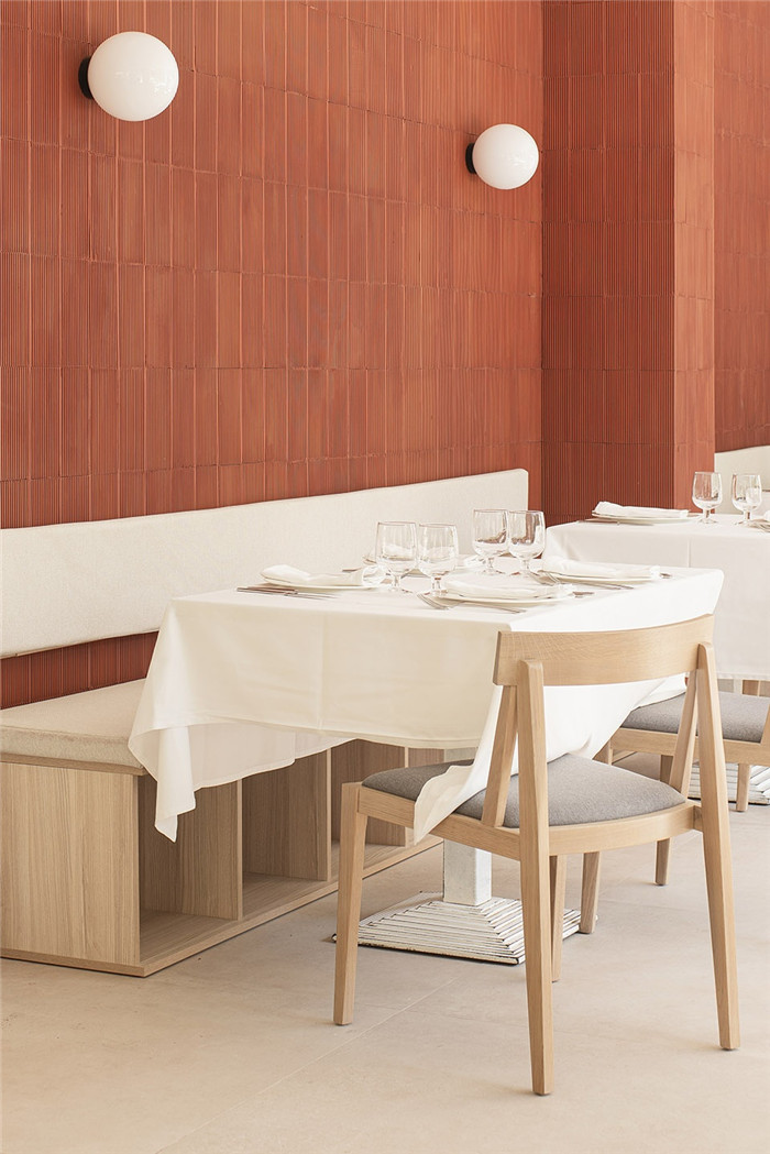 鄭州餐廳裝修公司分享清新明亮小型餐廳裝修案例 鄭州餐廳裝修公司分享清新明亮小型餐廳裝修案例