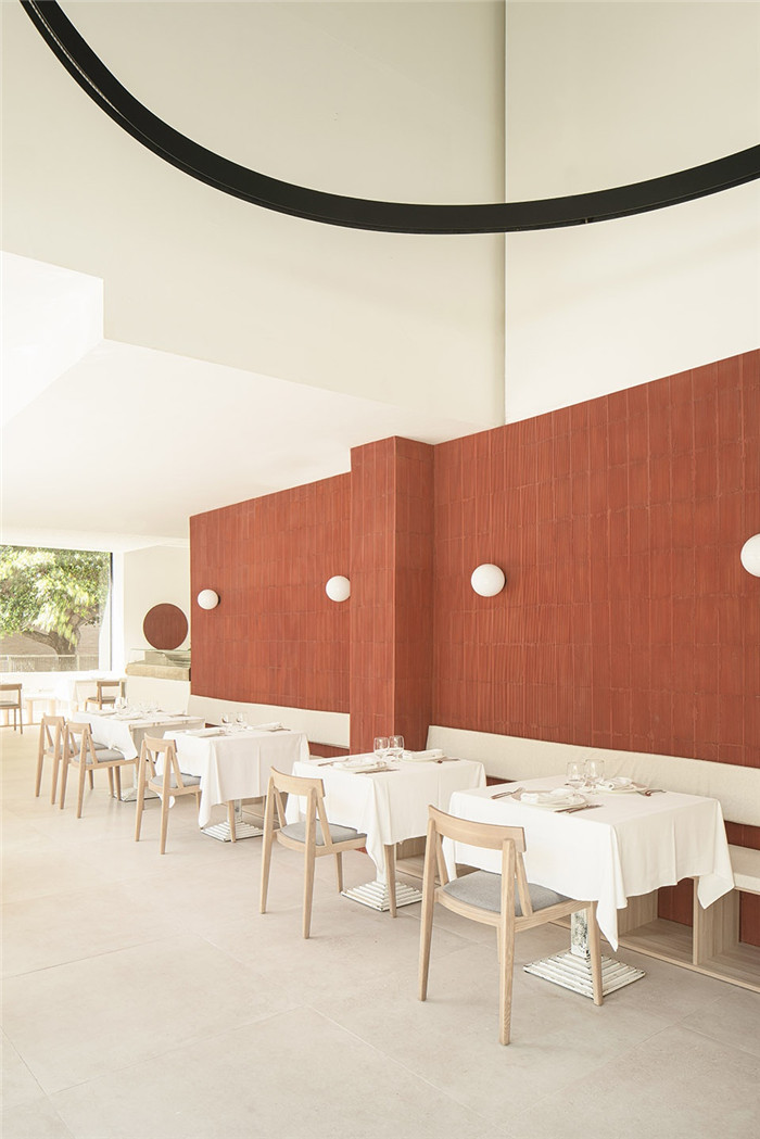 鄭州餐廳裝修公司分享清新明亮小型餐廳裝修案例 鄭州餐廳裝修公司分享清新明亮小型餐廳裝修案例