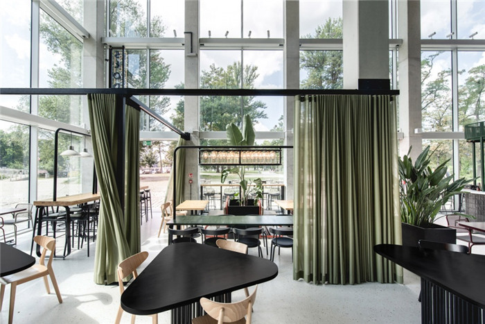 鄭州餐廳裝修公司分享國外藝術(shù)餐廳裝修設(shè)計(jì)方案 鄭州餐廳裝修公司分享國外藝術(shù)餐廳裝修設(shè)計(jì)方案