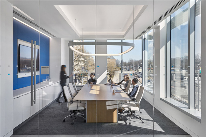 會(huì)議室裝修設(shè)計(jì)-開放明亮的創(chuàng)意國(guó)外政府辦公樓裝修設(shè)計(jì)方案 會(huì)議室裝修設(shè)計(jì)-開放明亮的創(chuàng)意國(guó)外政府辦公樓裝修設(shè)計(jì)方案