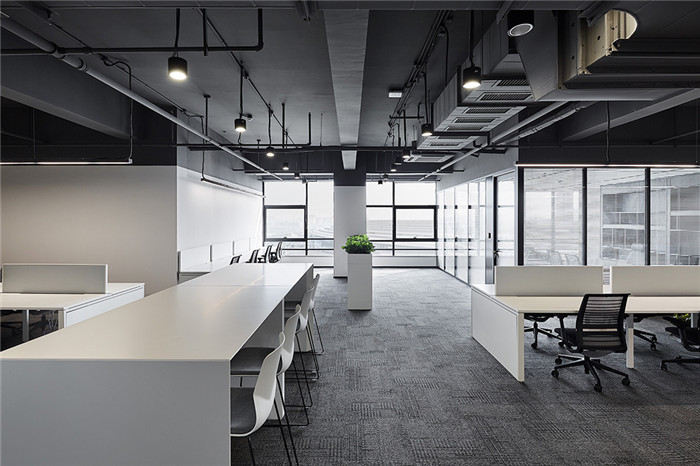 敞開辦公區(qū)裝修設(shè)計(jì)-現(xiàn)代極簡(jiǎn)工業(yè)風(fēng)華為軟件中心辦公室裝修設(shè)計(jì)方案 敞開辦公區(qū)裝修設(shè)計(jì)-現(xiàn)代極簡(jiǎn)工業(yè)風(fēng)華為軟件中心辦公室裝修設(shè)計(jì)方案