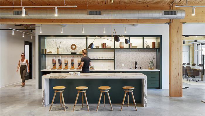 溫暖時(shí)尚的工業(yè)風(fēng)食品制造集團(tuán)總部辦公室裝修方案 溫暖時(shí)尚的工業(yè)風(fēng)食品制造集團(tuán)總部辦公室裝修方案