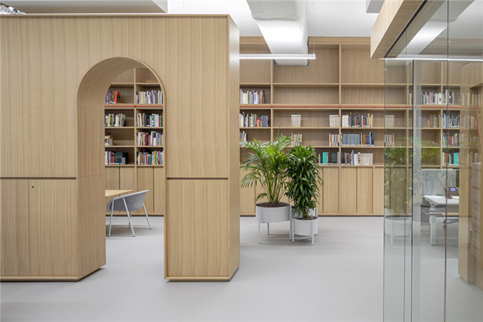 辦公室書架裝修設(shè)計-如藝術(shù)展館般的博物館辦公室裝修設(shè)計方案 辦公室書架裝修設(shè)計-如藝術(shù)展館般的博物館辦公室裝修設(shè)計方案