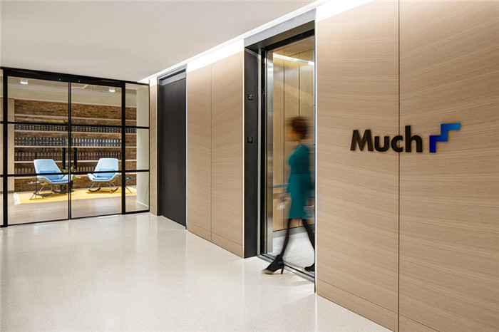 電梯廳裝修設(shè)計(jì)-簡(jiǎn)潔高效的國(guó)外律師事務(wù)所裝修設(shè)計(jì)方案 電梯廳裝修設(shè)計(jì)-簡(jiǎn)潔高效的國(guó)外律師事務(wù)所裝修設(shè)計(jì)方案